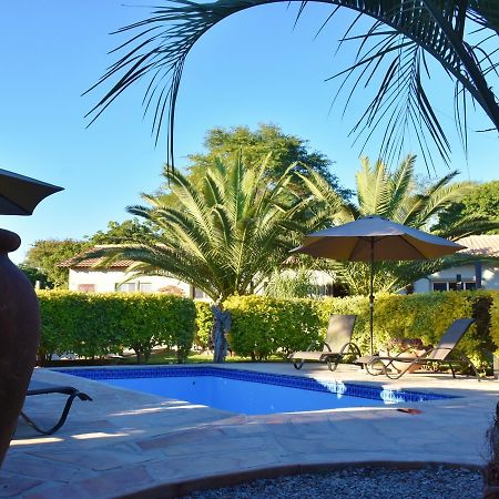 Kamaku Guesthouse Cc Otjiwarongo Eksteriør bilde