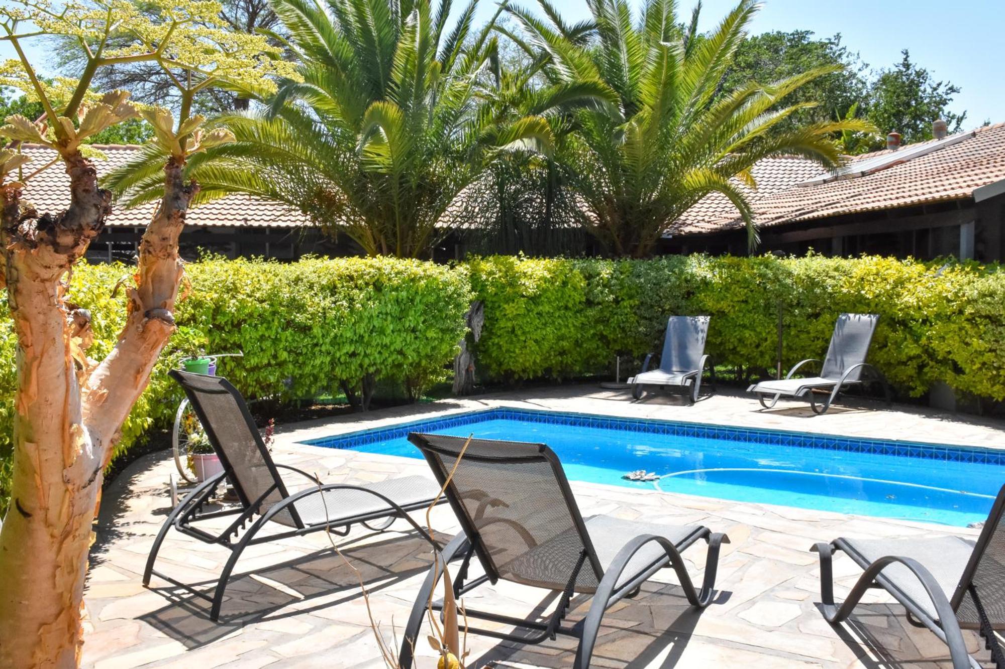 Kamaku Guesthouse Cc Otjiwarongo Eksteriør bilde