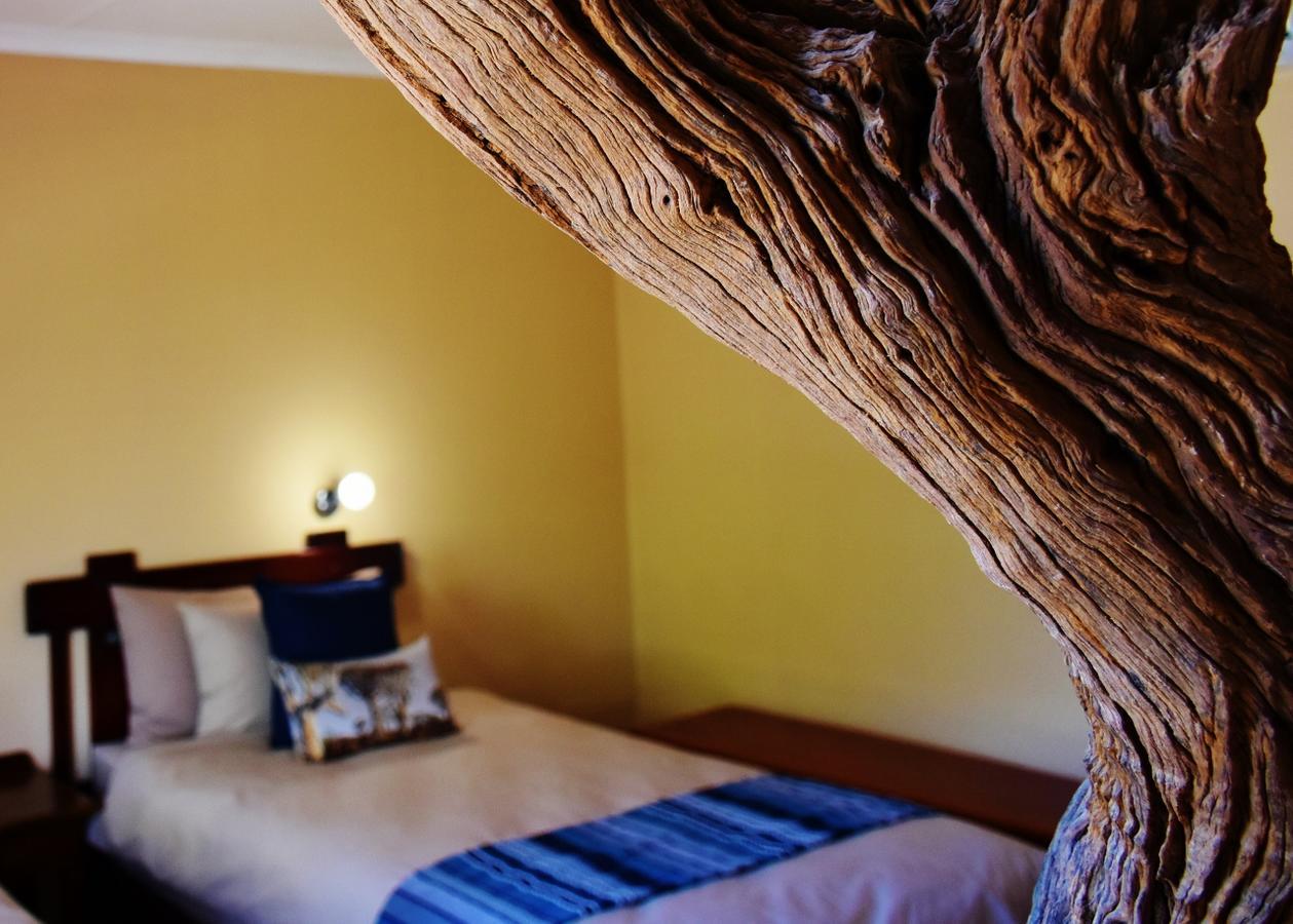 Kamaku Guesthouse Cc Otjiwarongo Eksteriør bilde