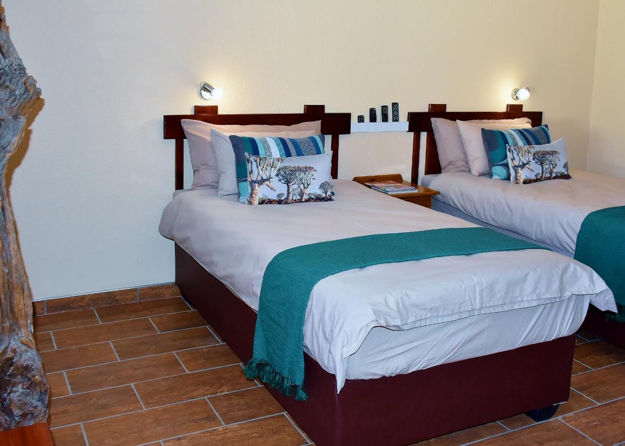 Kamaku Guesthouse Cc Otjiwarongo Eksteriør bilde